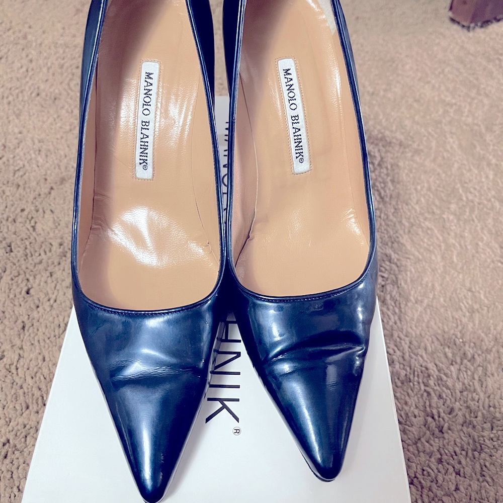 Manolo Blahnik Size 38.6